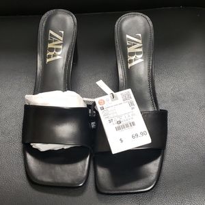 Heel sandal